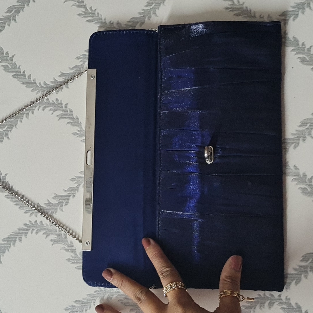 Pochette sling. - Picture 3 of 8